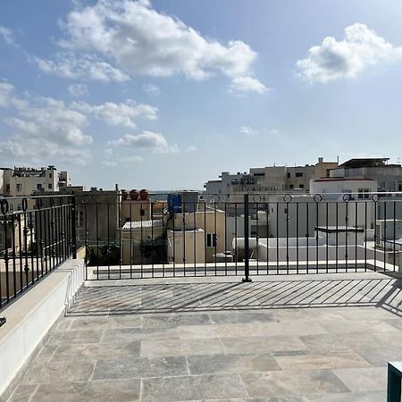 Beautiful 4-Bedroom Townhouse In 斯利马 外观 照片