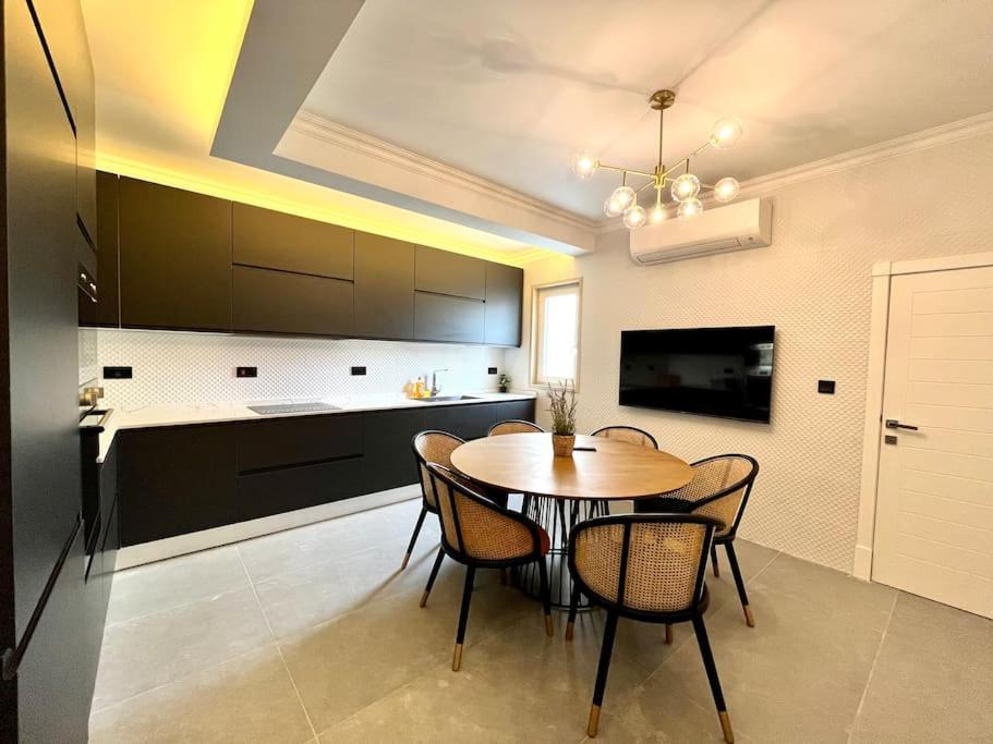 Beautiful 4-Bedroom Townhouse In 斯利马 外观 照片