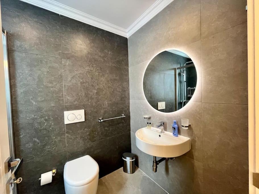 Beautiful 4-Bedroom Townhouse In 斯利马 外观 照片